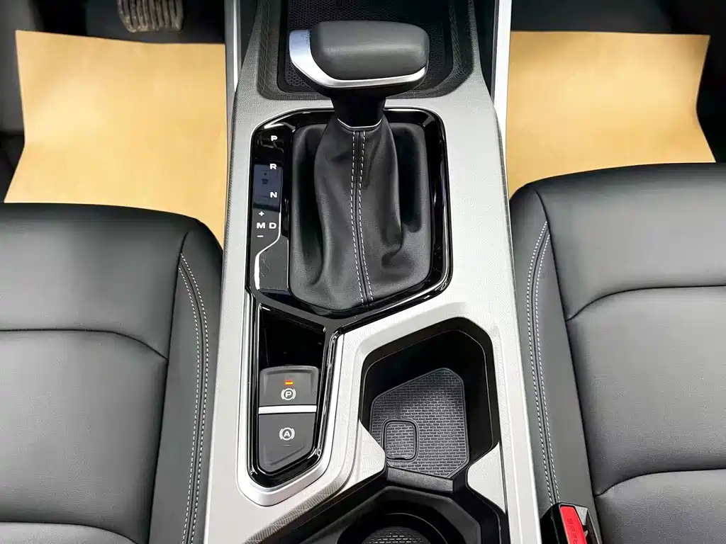 Geely Emgrand — миниатюра 14