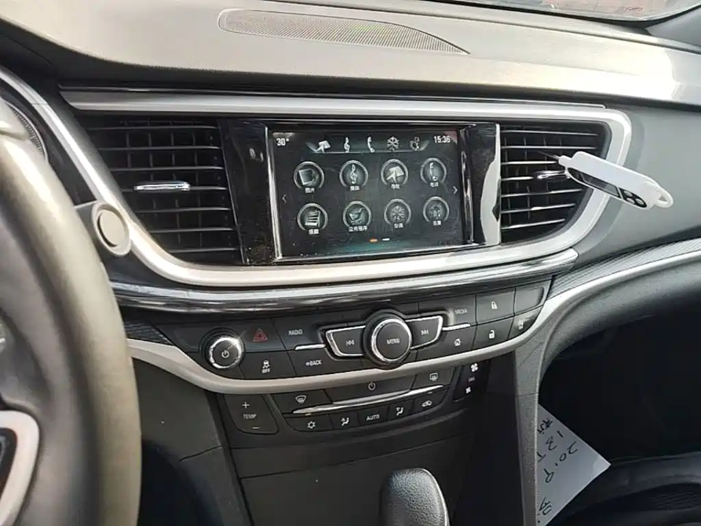 Buick Excelle — миниатюра 13