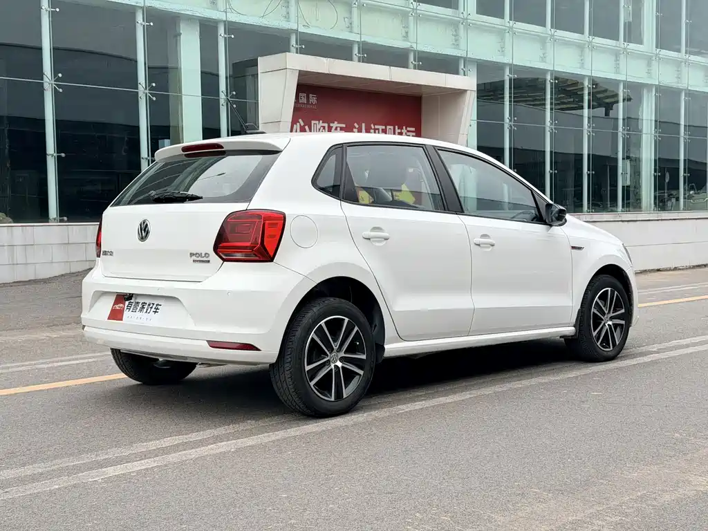 Volkswagen Polo — миниатюра 4