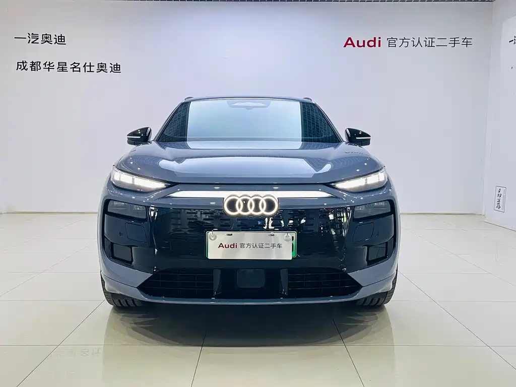 Audi Q6L e-tron — миниатюра 2