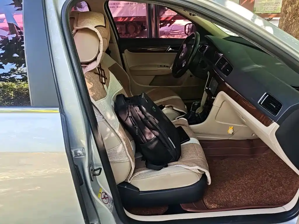 Volkswagen Lavida — миниатюра 25
