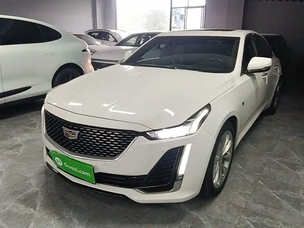Cadillac CT5 — миниатюра 2