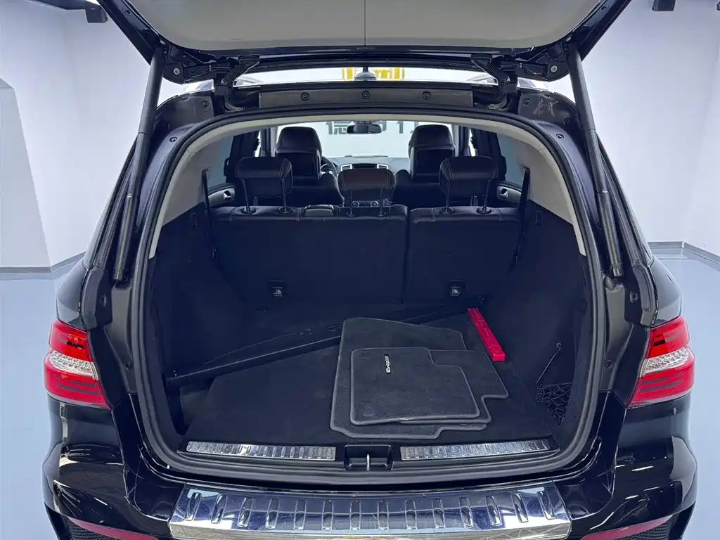 Mercedes-Benz M A MG M AMG 2015 AMG ML 63