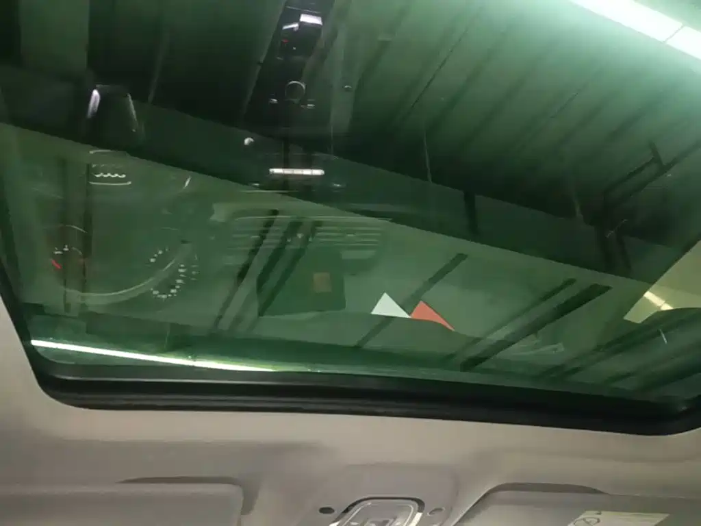 Audi Q5L — миниатюра 18