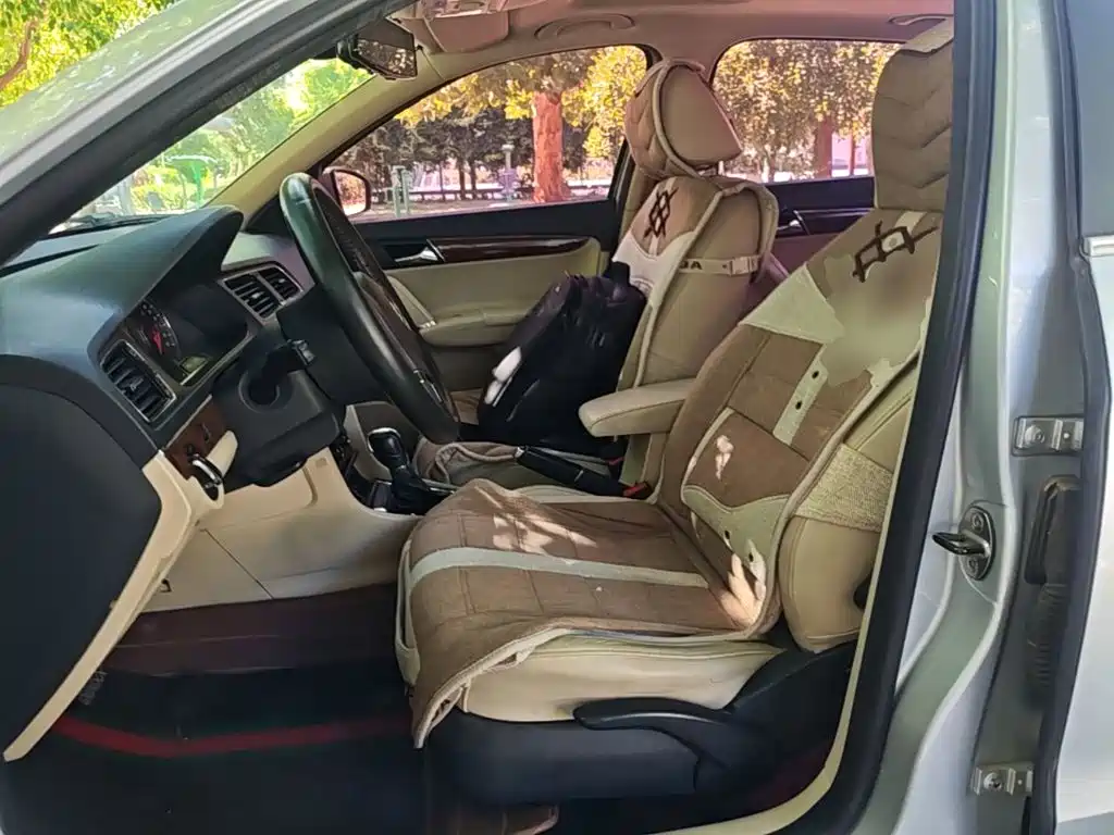 Volkswagen Lavida — миниатюра 15