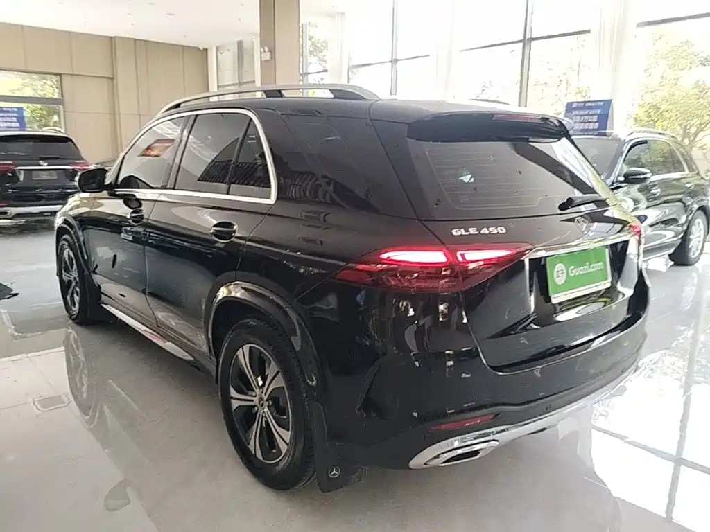 Mercedes-Benz GLE (Import) — миниатюра 5