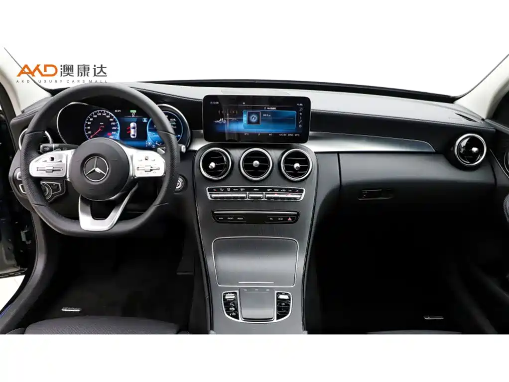 Mercedes-Benz C-Class — миниатюра 5