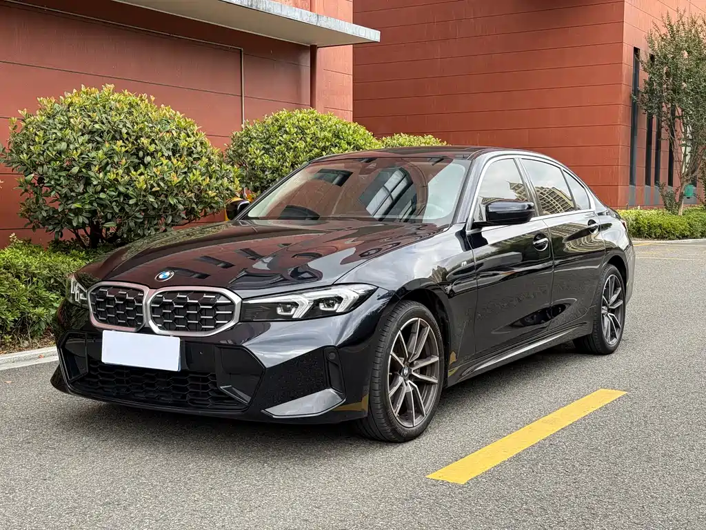 BMW 3 Series 2023