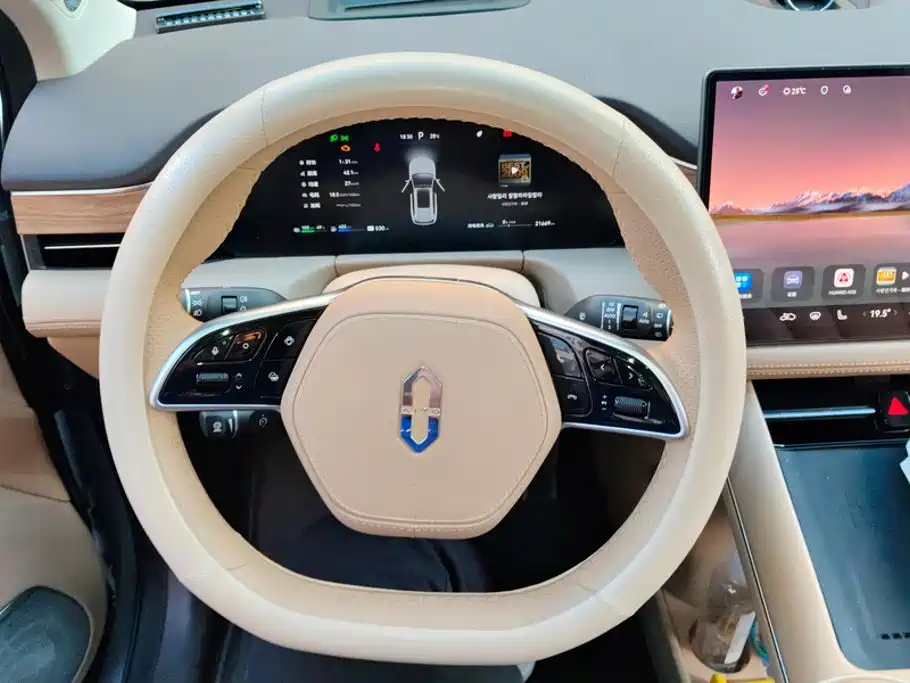 AITO AITO M7 — миниатюра 15