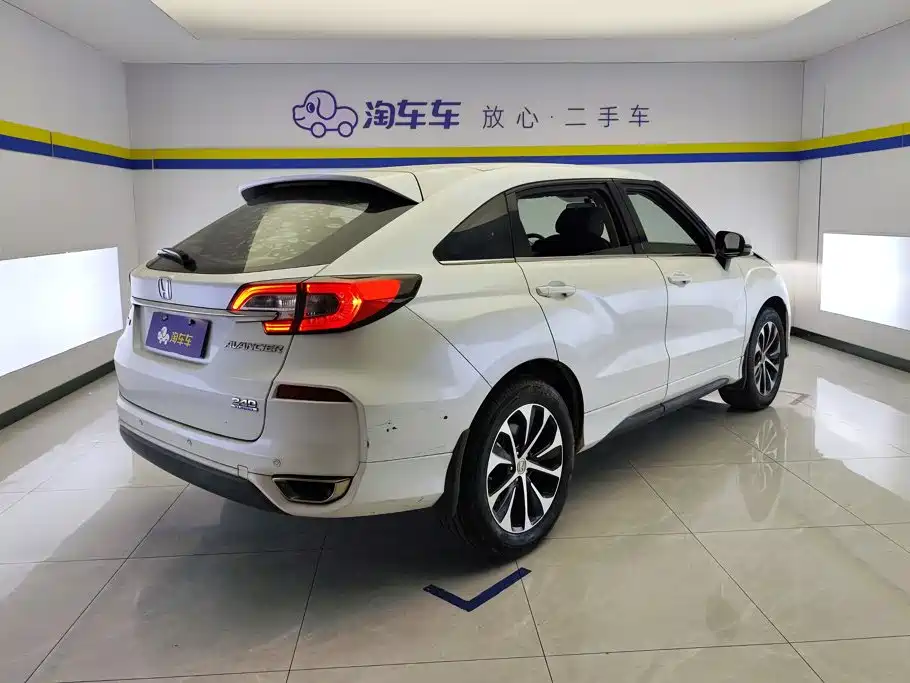 Honda Avancier — миниатюра 3