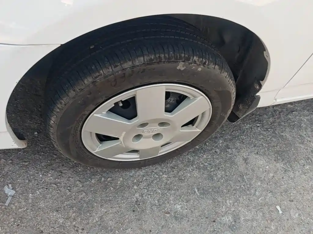 BYD F3 — миниатюра 23