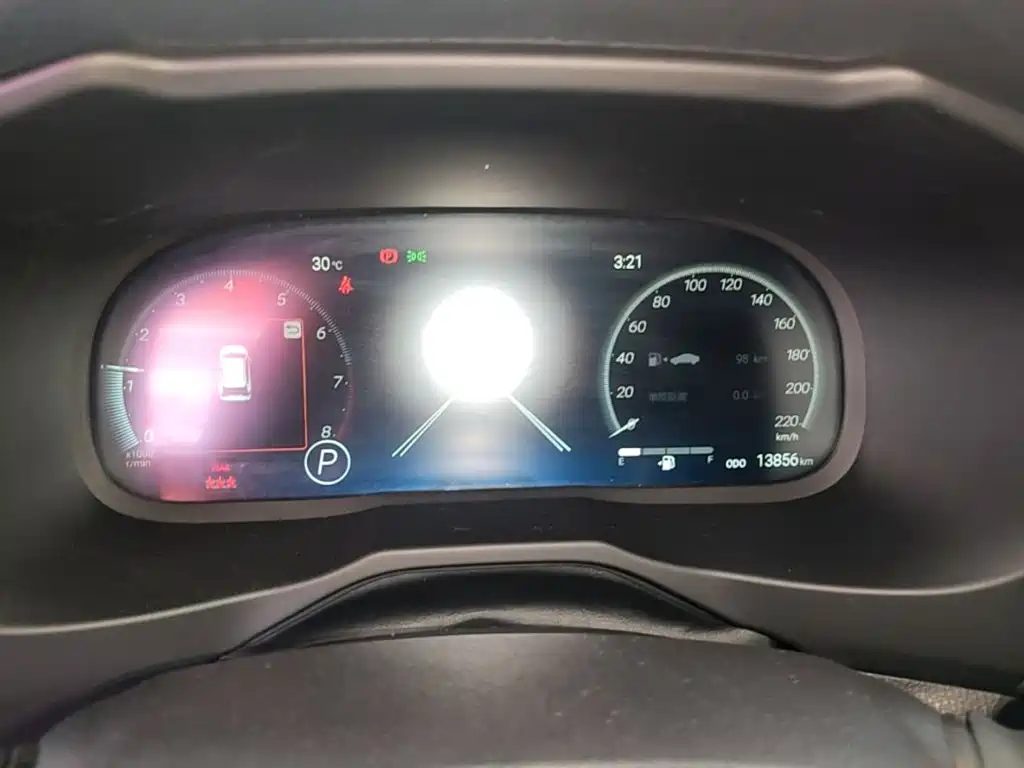 Toyota RAV4 — миниатюра 12