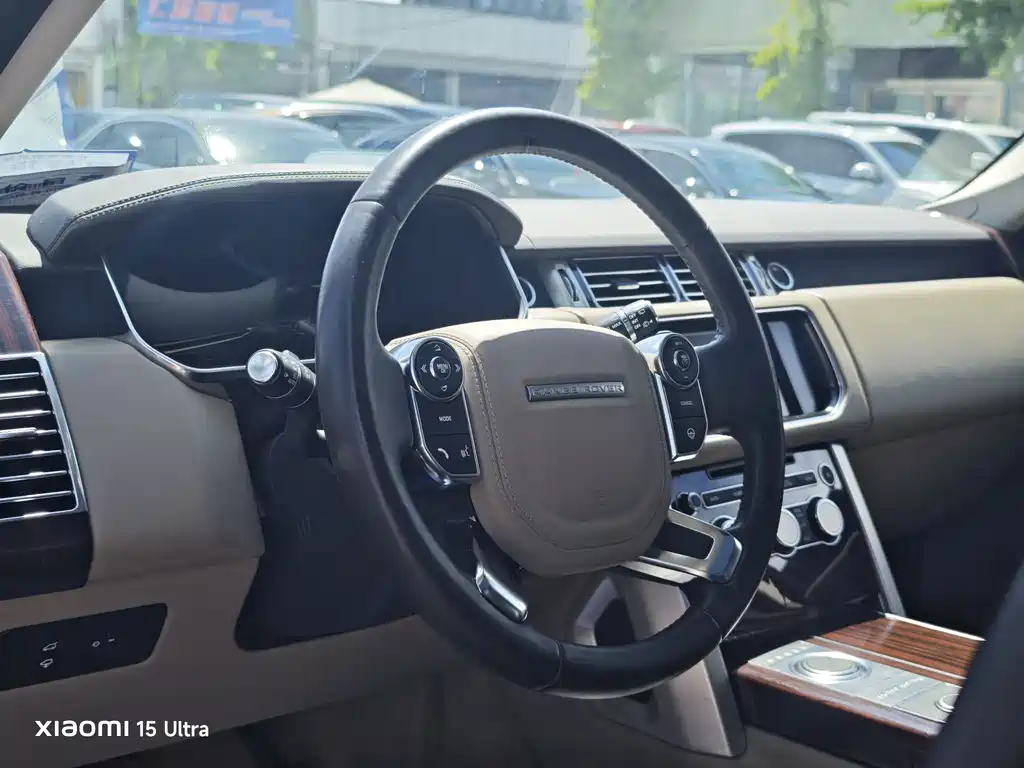 Land Rover Range Rover 2013 NA 5.0 V8 Vogue