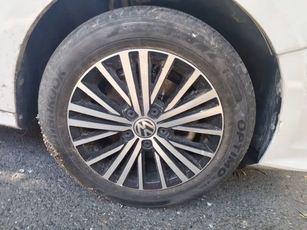 Volkswagen Sagitar — миниатюра 24