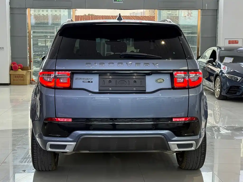 LAND ROVER DISCOVER SPORTS