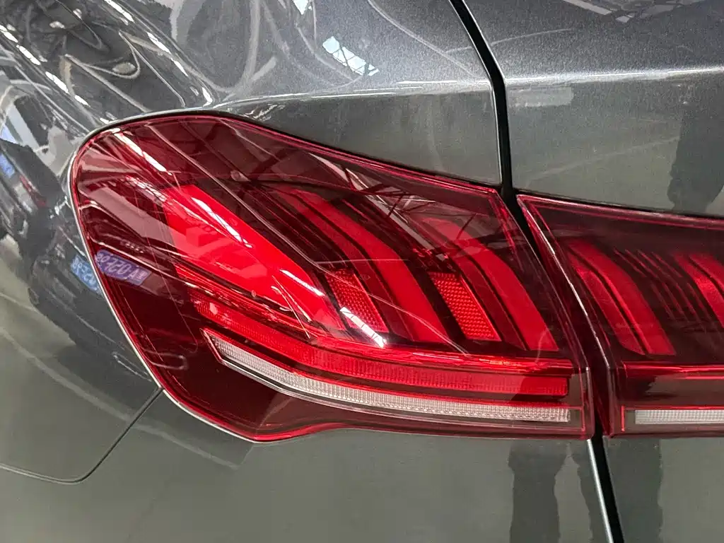 Audi A5L — миниатюра 11
