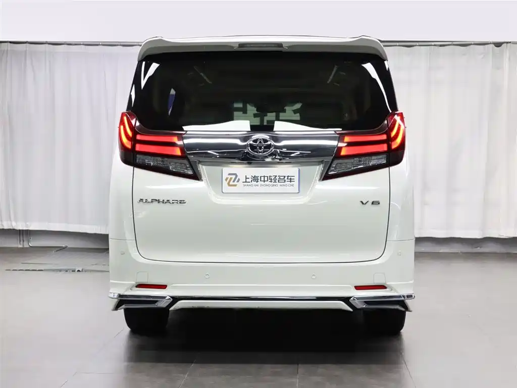 Toyota Alphard 2015 3.5L Luxury