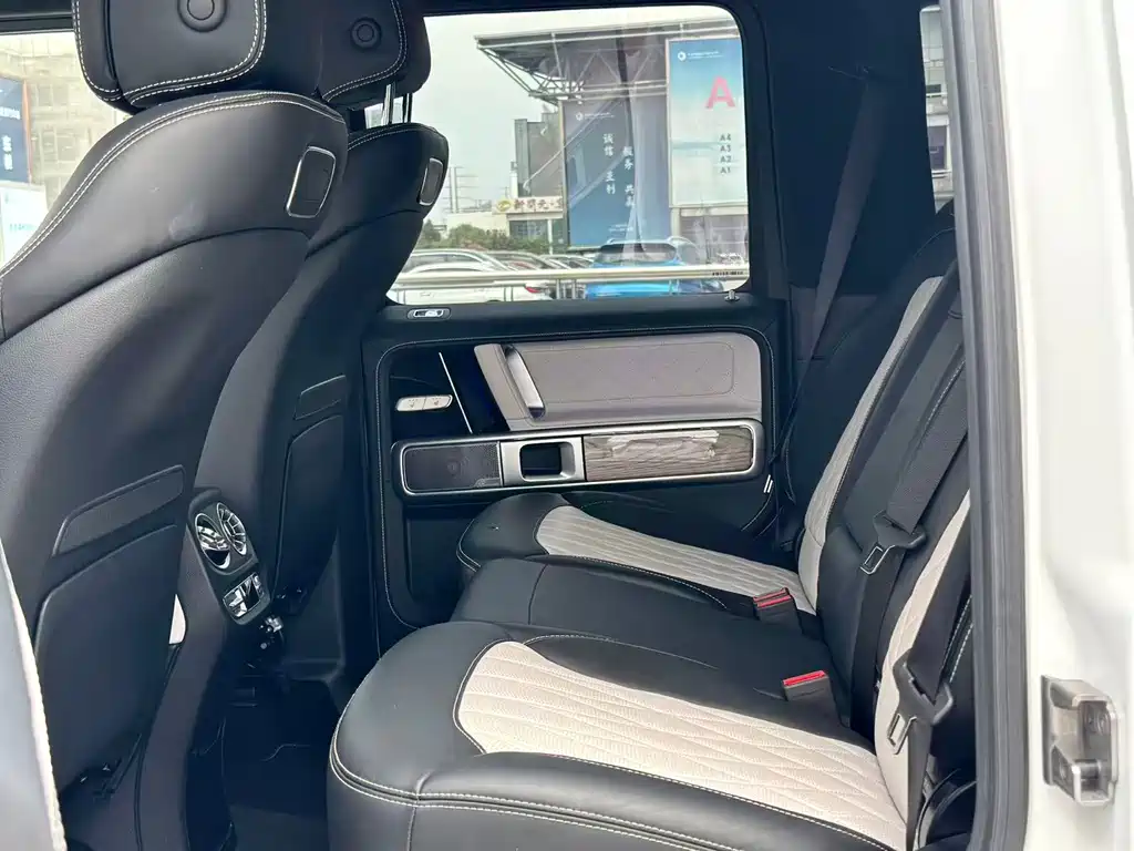 Mercedes-Benz G-Class — миниатюра 24