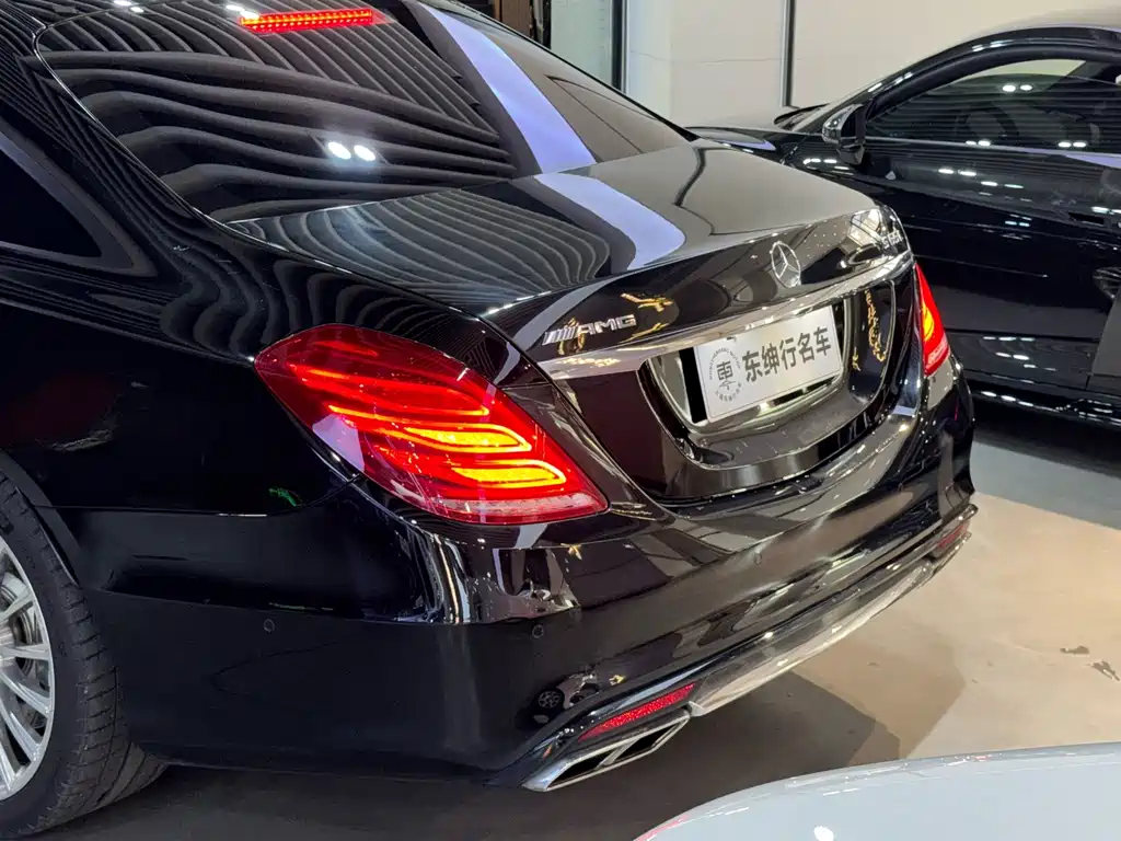 Mercedes-Benz S-Class AMG — миниатюра 6