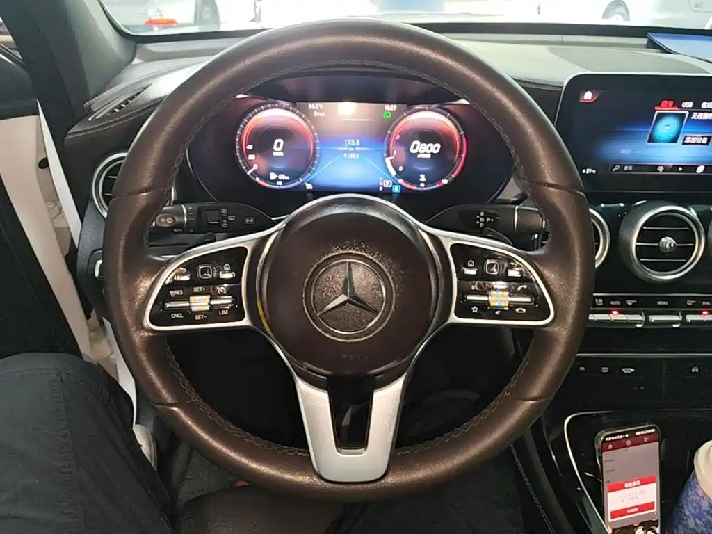 Mercedes-Benz GLC — миниатюра 11