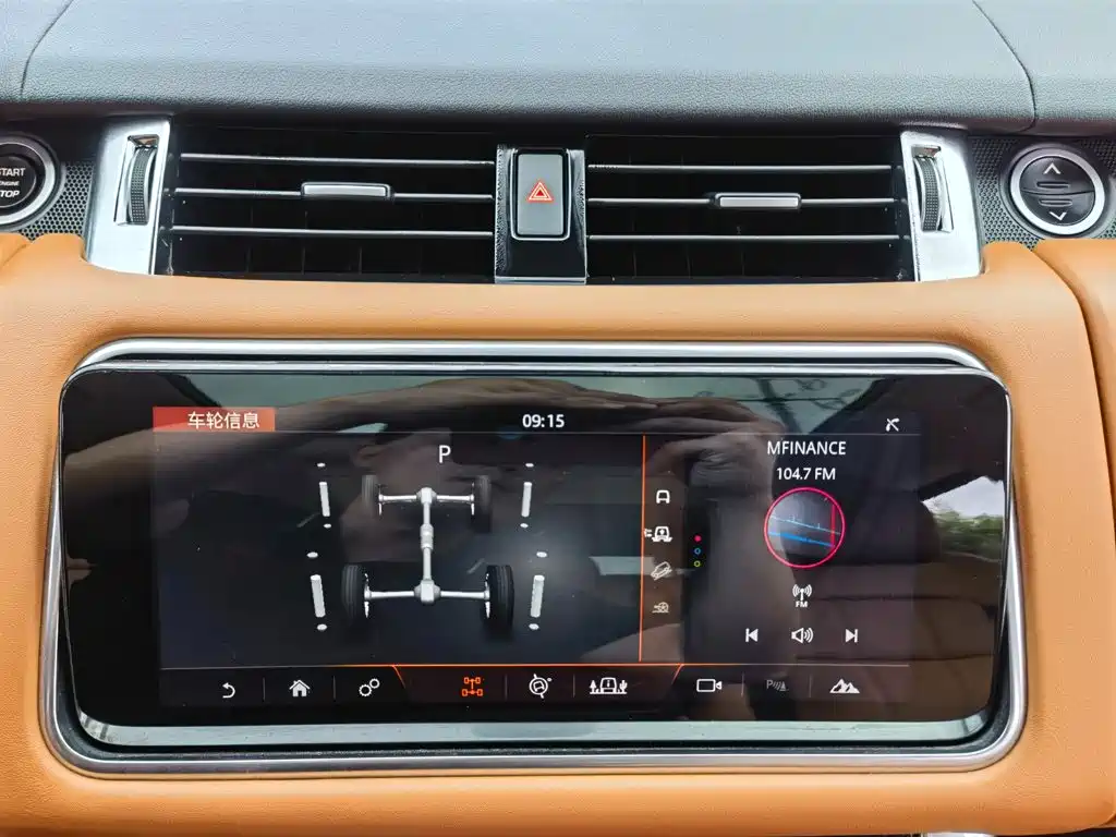 Land Rover Sport — миниатюра 17
