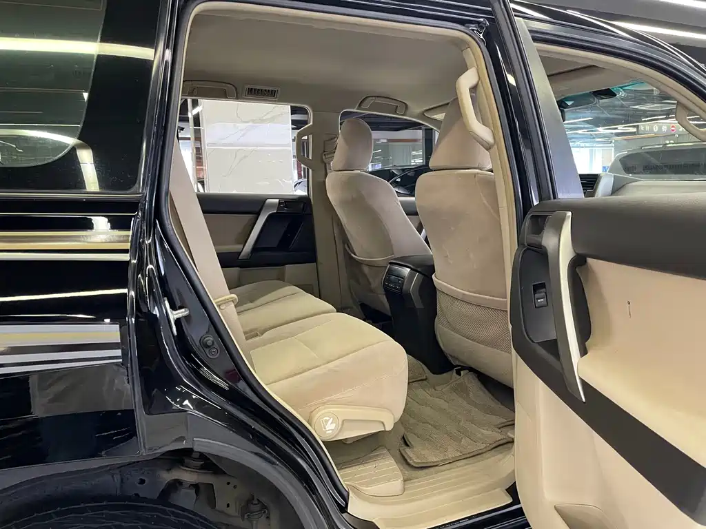 Toyota Prado (Import) — миниатюра 9