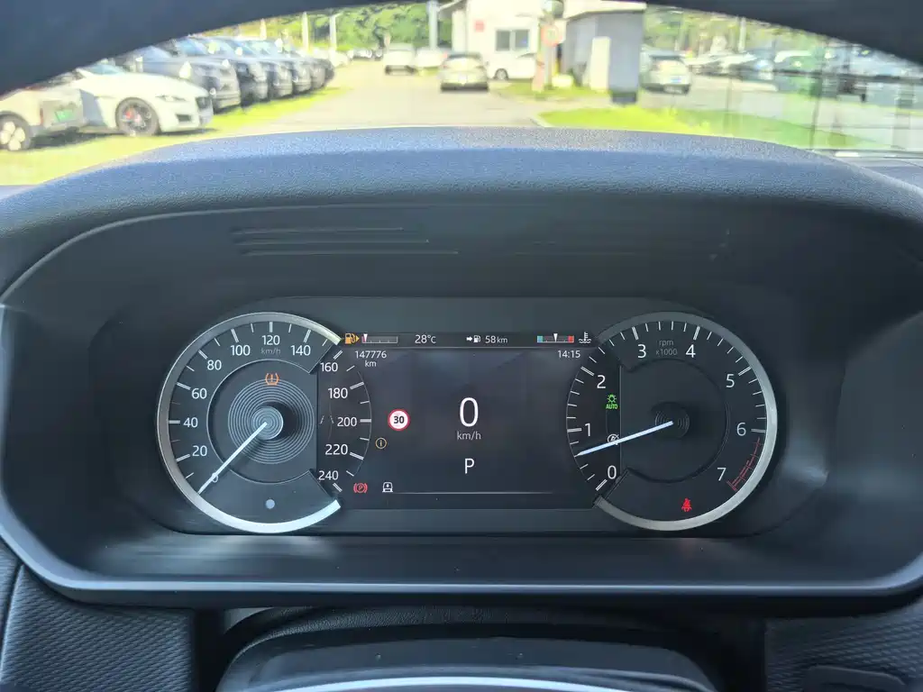Land Rover Discovery — миниатюра 7