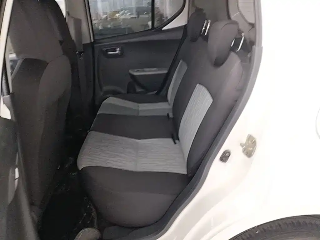 Suzuki Alto — миниатюра 17