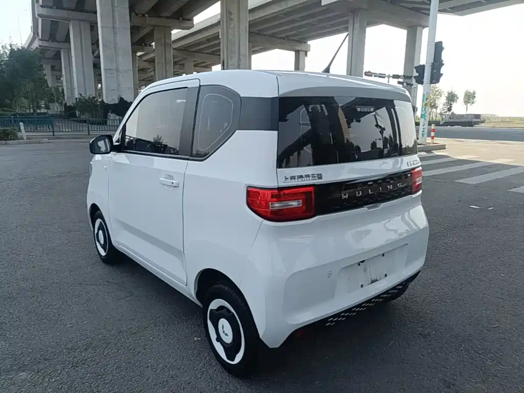 Wuling MINIEV — миниатюра 5