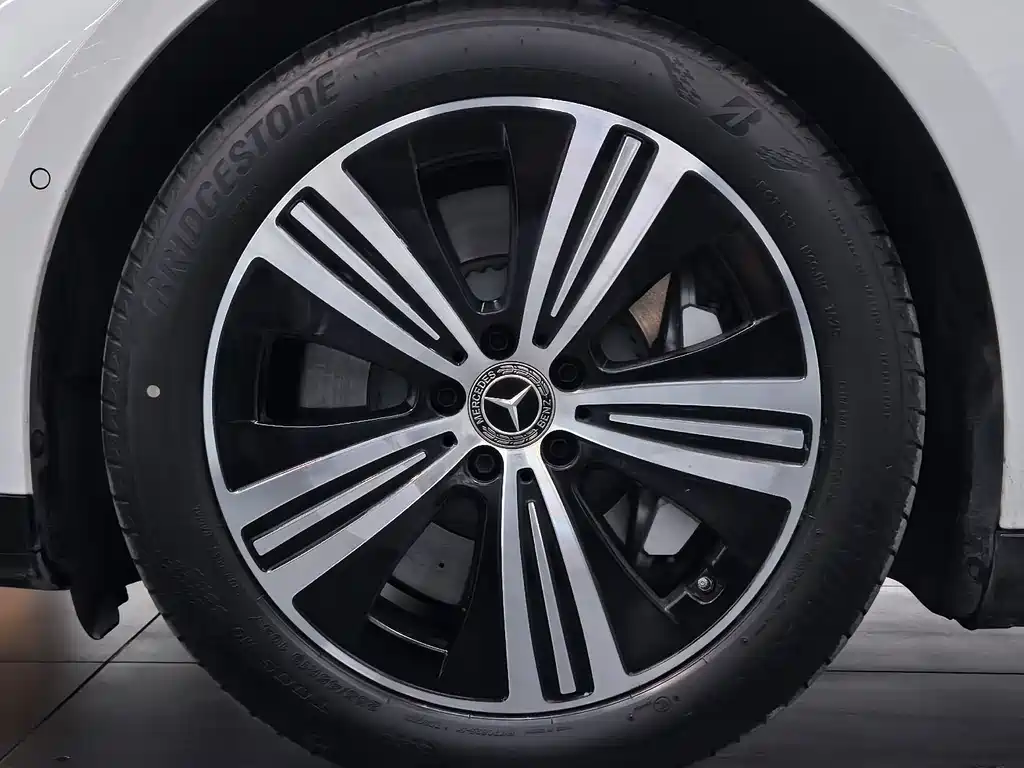 Mercedes-Benz EQE — миниатюра 20