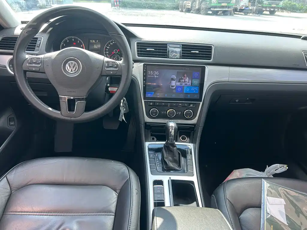Volkswagen Passat — миниатюра 11