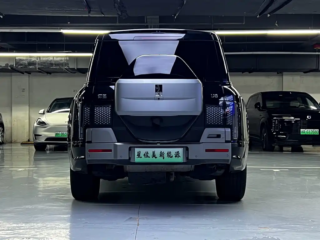Yangwang Yangwang U8 — миниатюра 11