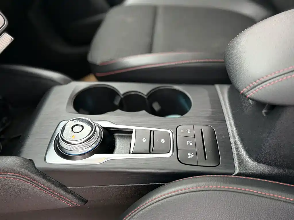 Ford Focus — миниатюра 11