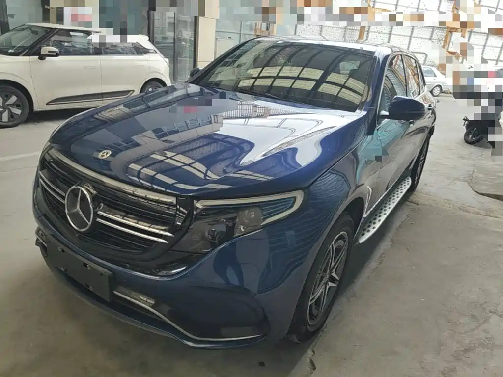 Mercedes-Benz EQC — миниатюра 2