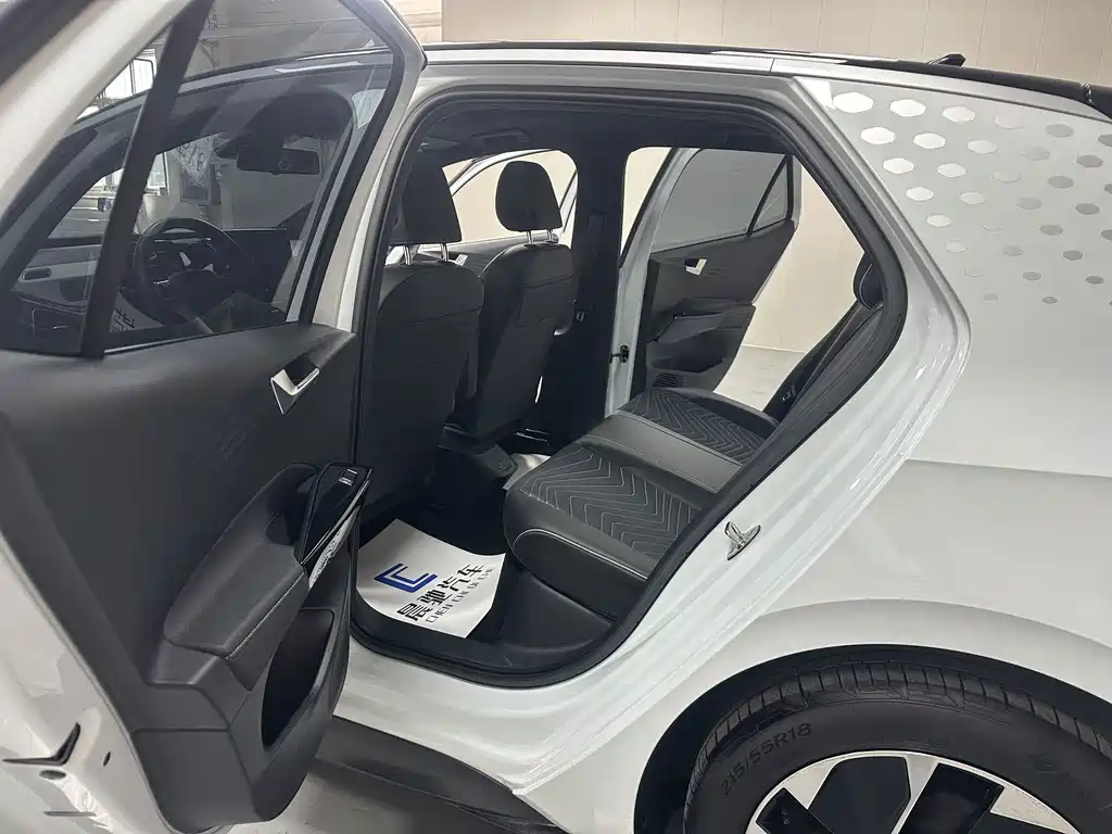 Volkswagen ID.3 — миниатюра 13
