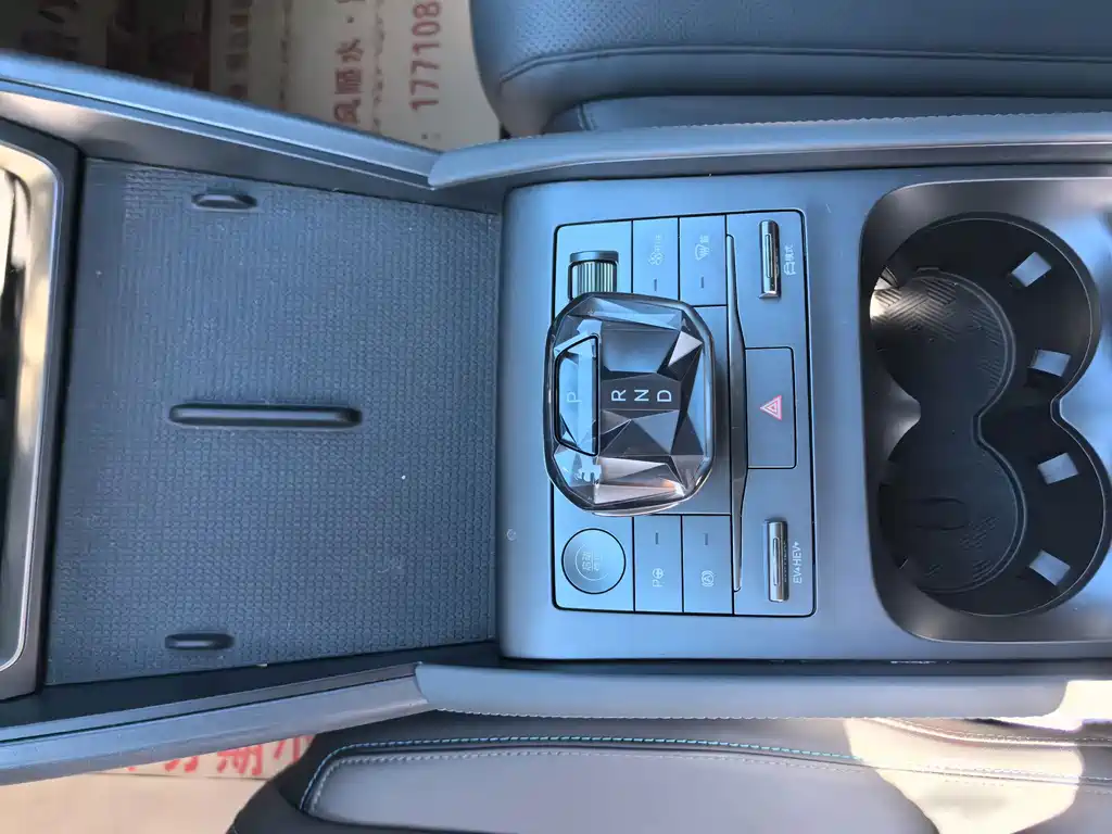 BYD Qin L — миниатюра 15
