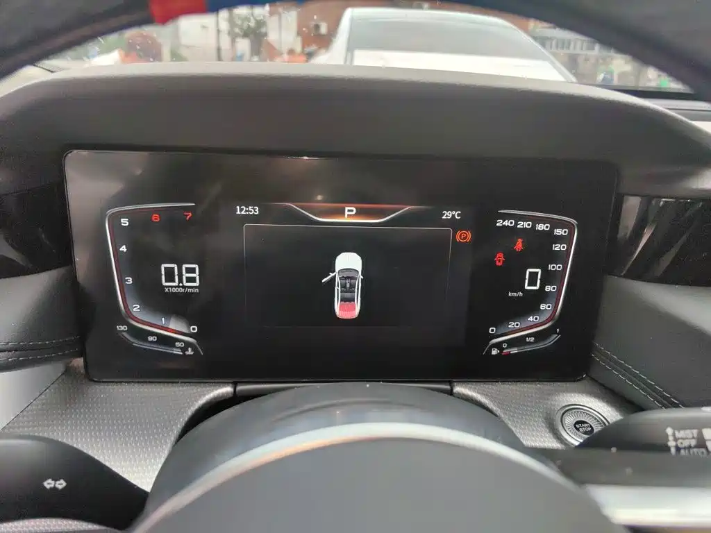 Hongqi Hongqi H5 — миниатюра 7