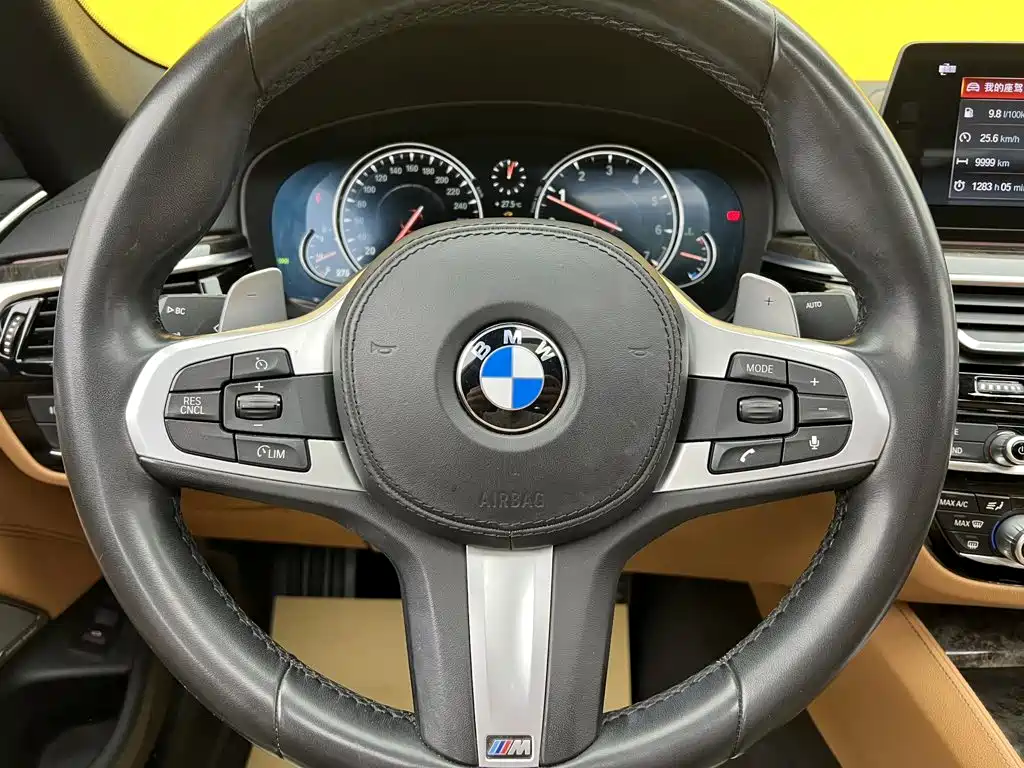 BMW 5 Series — миниатюра 17