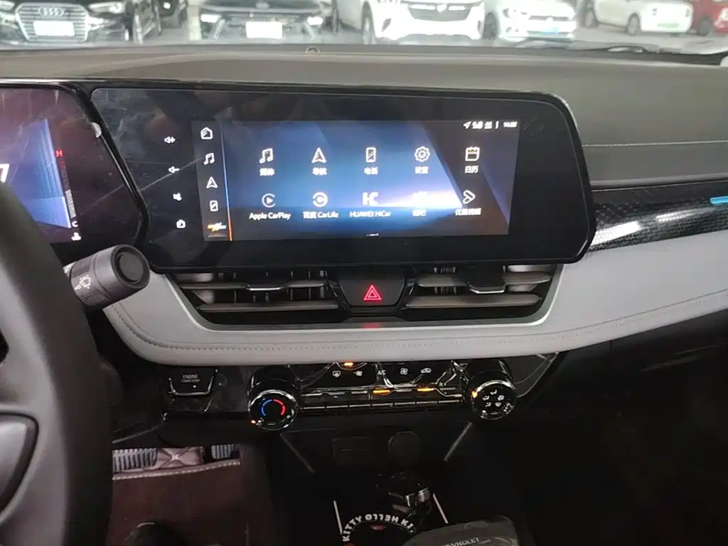 Chevrolet Monza — миниатюра 13