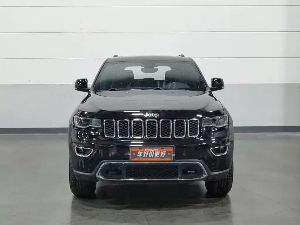 Jeep Grand Cherokee (Import) — миниатюра 3