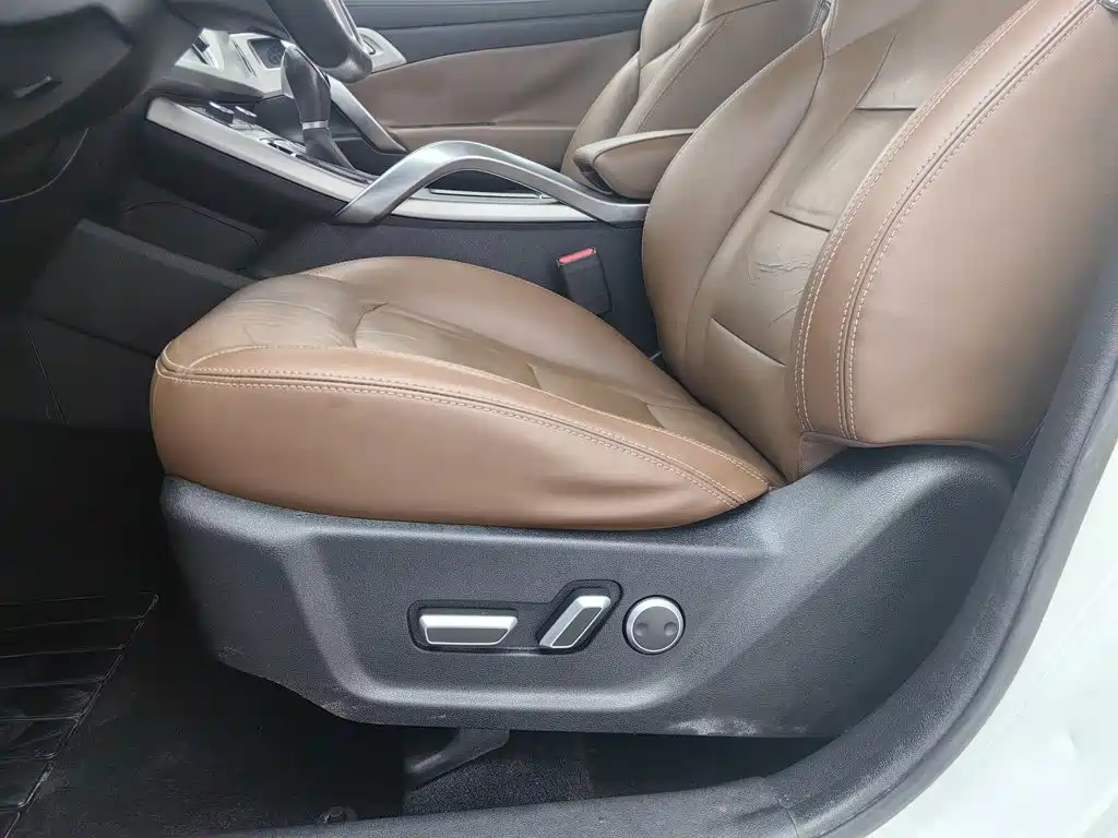 Geely Boyue — миниатюра 20