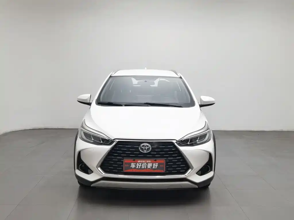 Toyota Yaris L — миниатюра 3