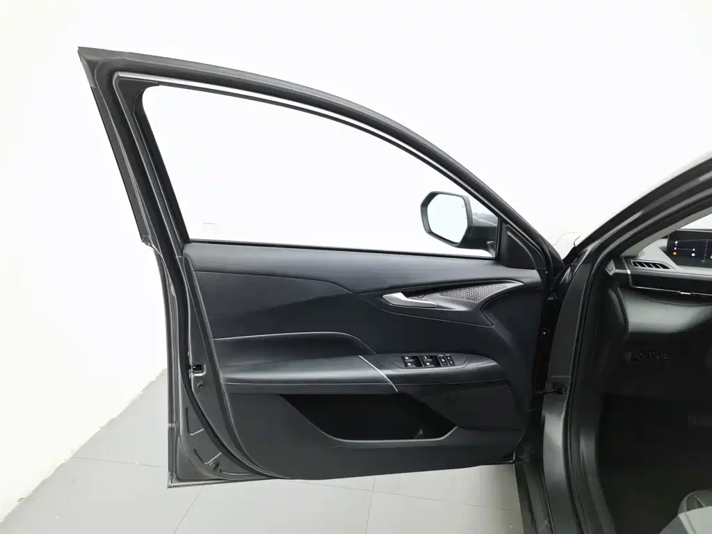 Changan Eado — миниатюра 8