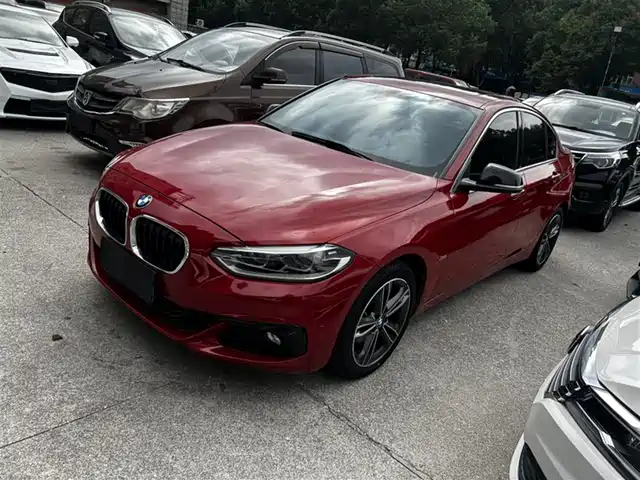 BMW  1 SERIES 2018