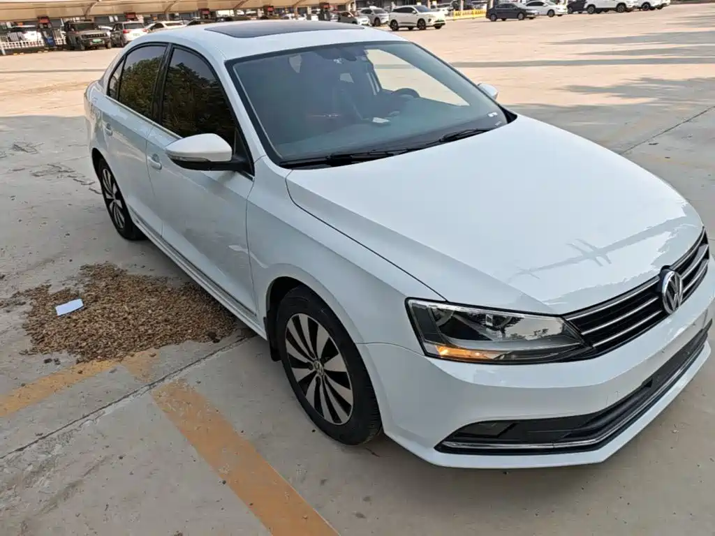 Volkswagen Sagitar — миниатюра 4