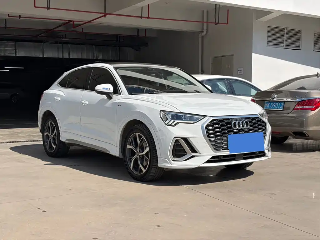 Audi Q3 Sportback — миниатюра 3