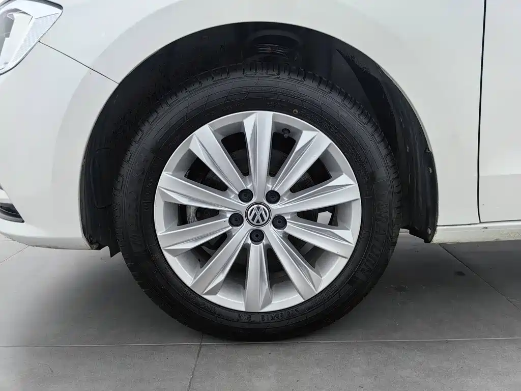 Volkswagen Bora — миниатюра 17