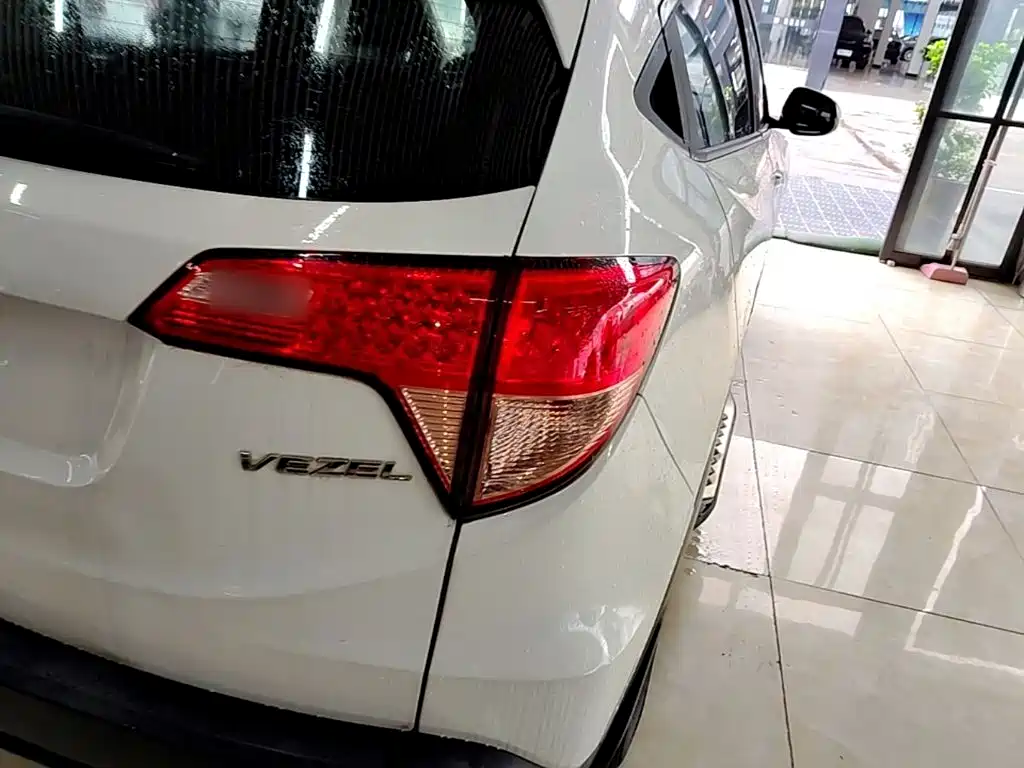 Honda Vezel — миниатюра 8