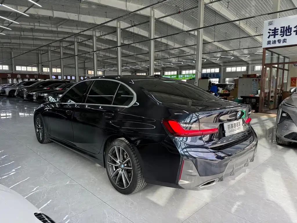 BMW 3 Series — миниатюра 7