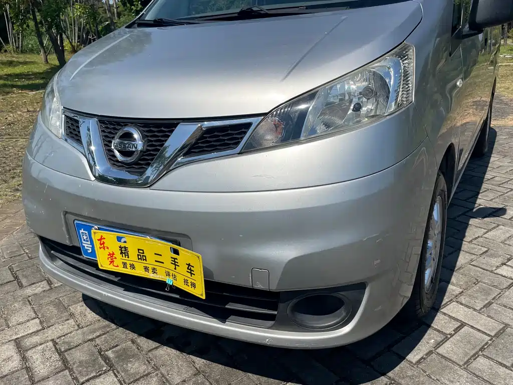 Nissan NV200 — миниатюра 4